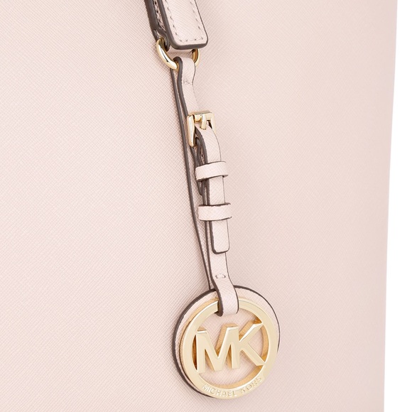 SOLD - Picture 4 of 7